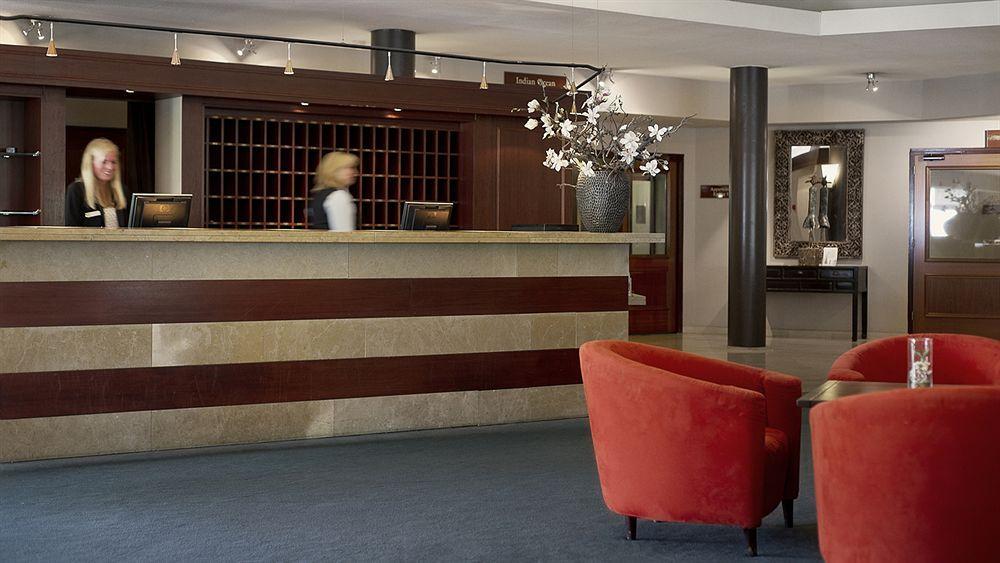 Hampshire Hotel - Newport Huizen Ngoại thất bức ảnh