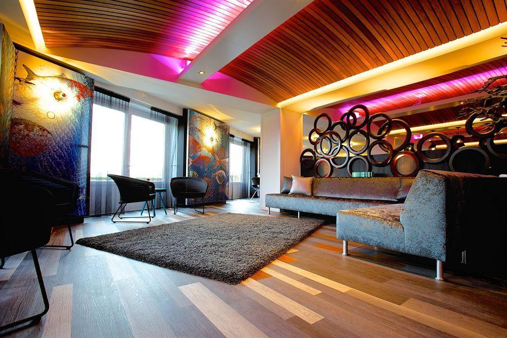 Hampshire Hotel - Newport Huizen Ngoại thất bức ảnh