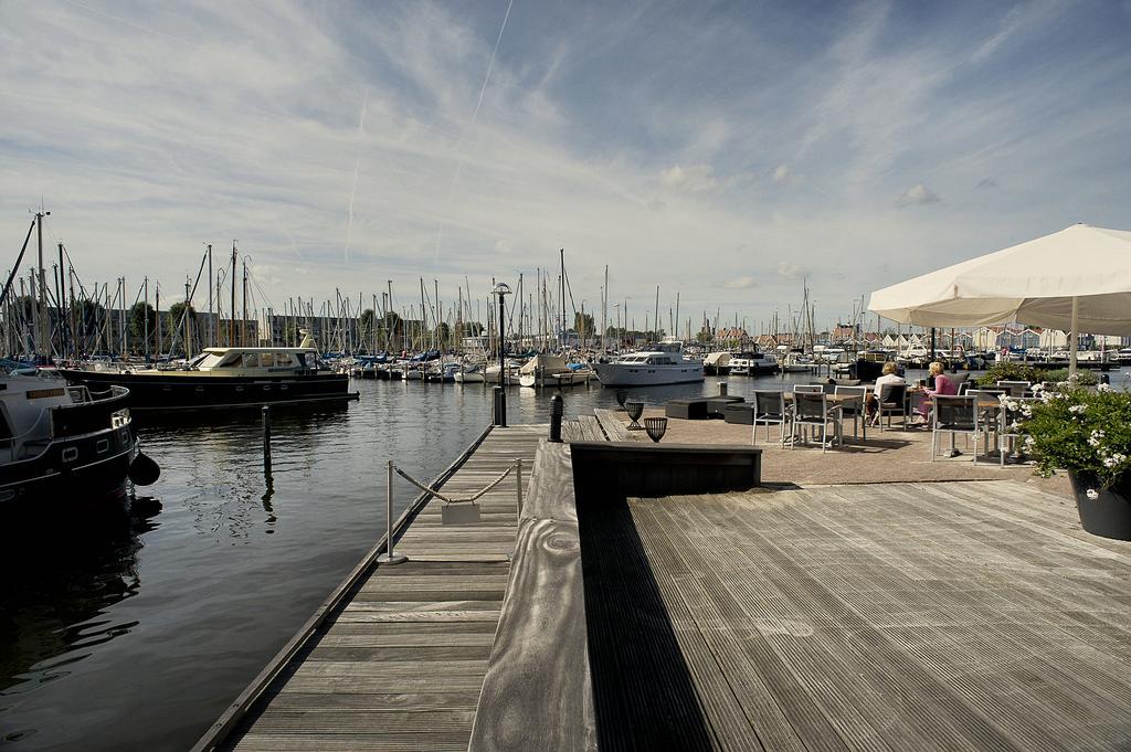 Hampshire Hotel - Newport Huizen Ngoại thất bức ảnh